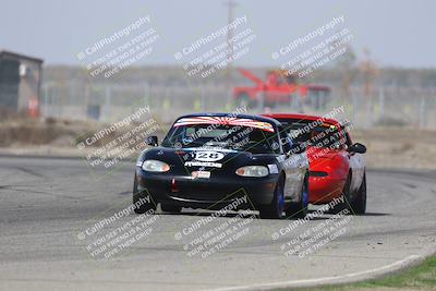 media/Oct-25-2025-CalClub SCCA (Sat) [[34c778dfbe]]/Group 4/Qualifying/
